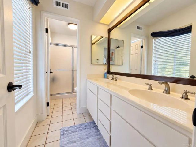 1724 Avenida De Suenos, Oceanside, CA 92056