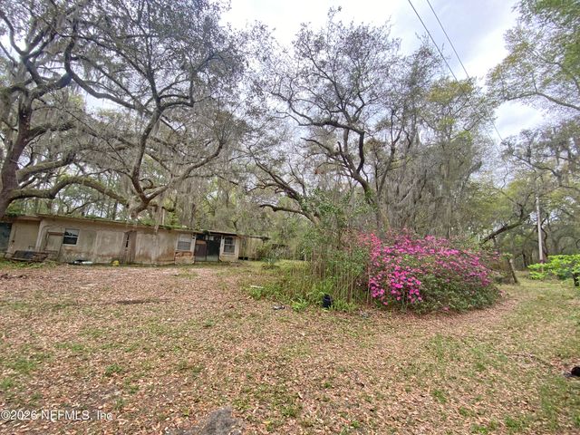 119 TWIN LAKES Road, Hawthorne, FL 32640