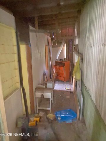 119 TWIN LAKES Road, Hawthorne, FL 32640