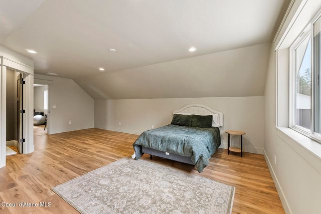 33254 N Riffle RD, Spirit Lake, ID 83869