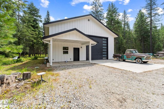 33254 N Riffle RD, Spirit Lake, ID 83869