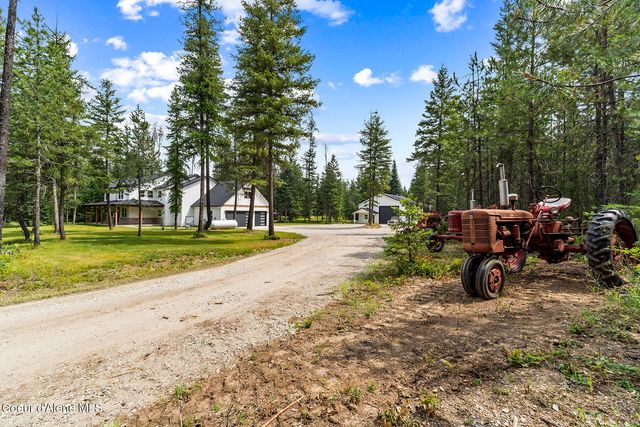 33254 N Riffle RD, Spirit Lake, ID 83869