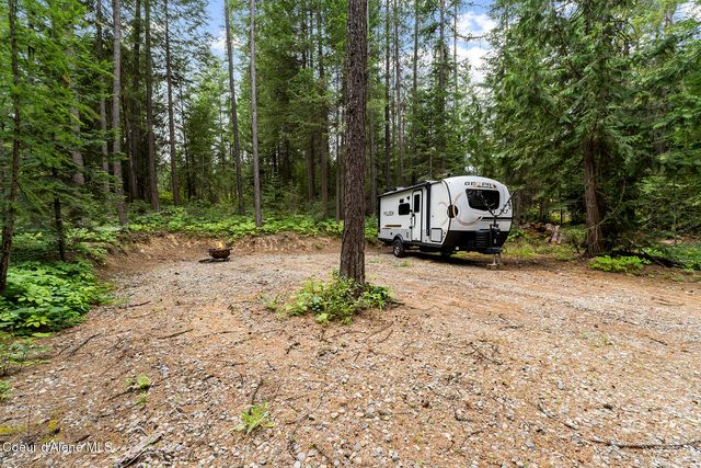 33254 N Riffle RD, Spirit Lake, ID 83869