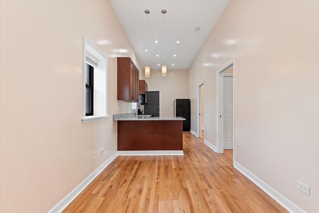 4255 N Campbell Avenue 1S, Chicago, IL 60618