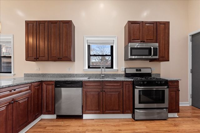 4255 N Campbell Avenue 1S, Chicago, IL 60618