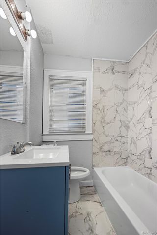 16201 Turner Street, Detroit, MI 48221