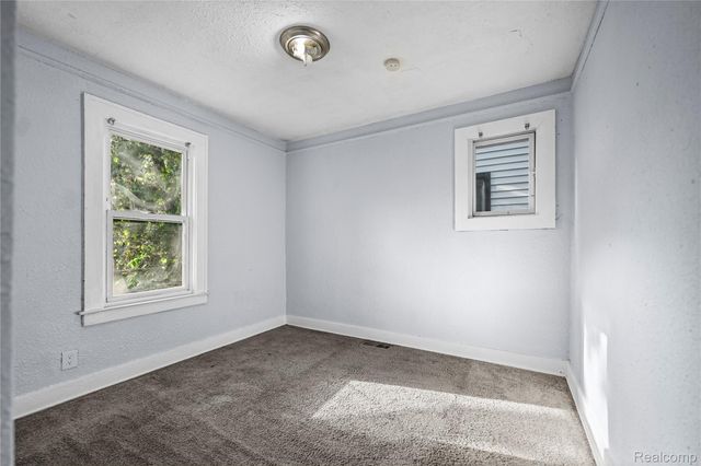 16201 Turner Street, Detroit, MI 48221