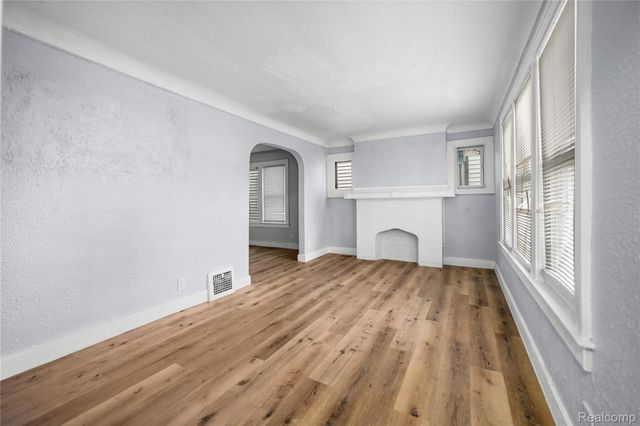 16201 Turner Street, Detroit, MI 48221