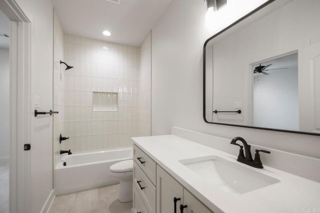 17105 Valley View Loop, Roland, AR 72135