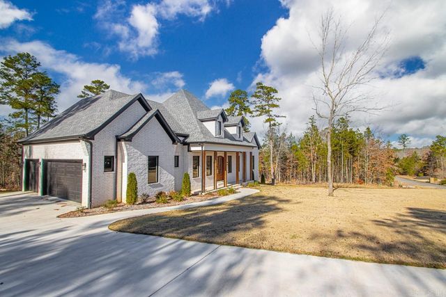 17105 Valley View Loop, Roland, AR 72135