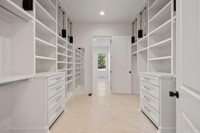 17105 Valley View Loop, Roland, AR 72135