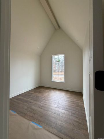 1078 Sungate Drive, Alexander, AR 72002