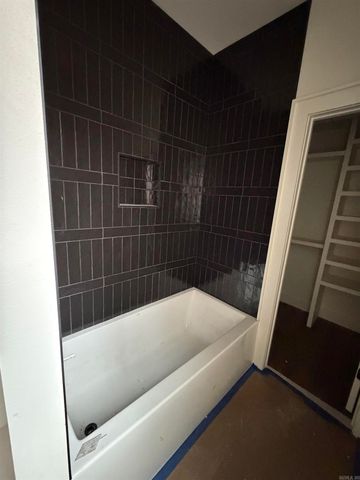 1078 Sungate Drive, Alexander, AR 72002