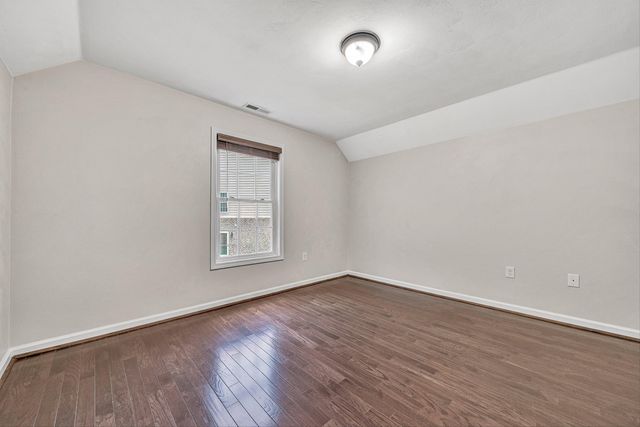 4235 Berkeley Place DR, Roanoke, VA 24018