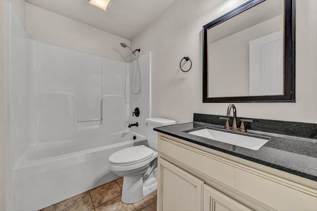 4235 Berkeley Place DR, Roanoke, VA 24018