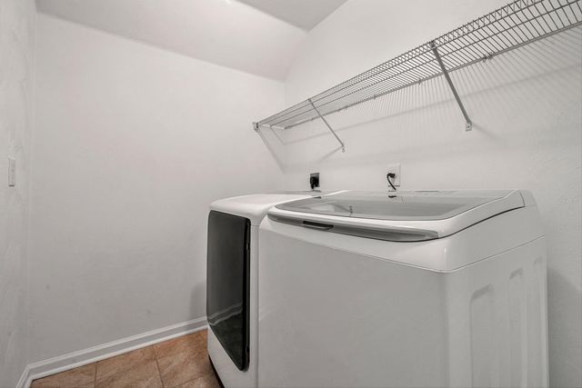 4235 Berkeley Place DR, Roanoke, VA 24018