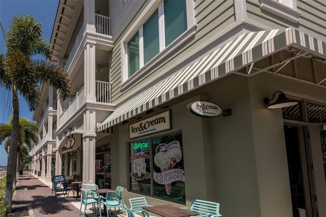 835 OAK BEND LANE, Dunedin, FL 34698