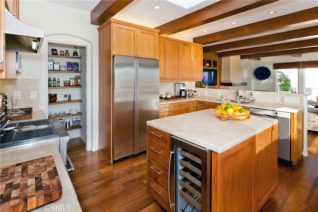 3601 Manhattan Avenue, Manhattan Beach, CA 90266