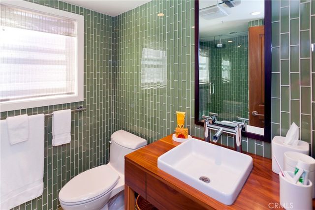 3601 Manhattan Avenue, Manhattan Beach, CA 90266