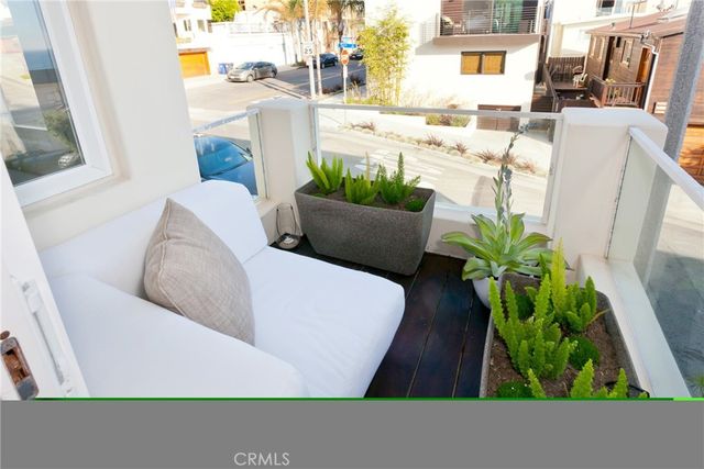 3601 Manhattan Avenue, Manhattan Beach, CA 90266