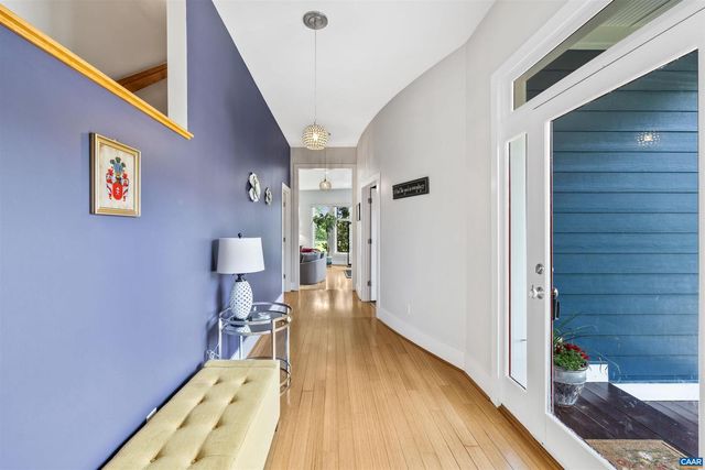 7520 & 7522 GREENWOOD STATION RD, Greenwood, VA 22943