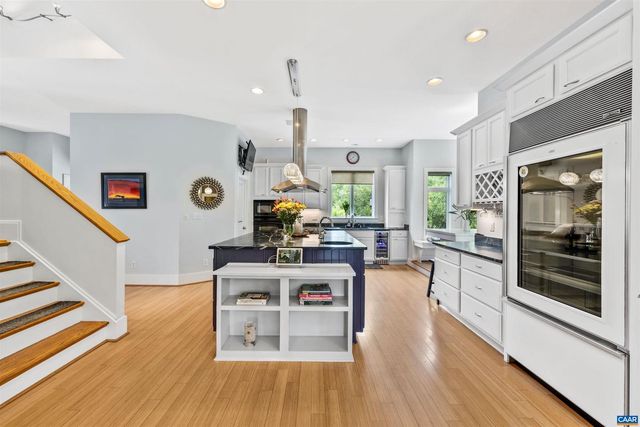 7520 & 7522 GREENWOOD STATION RD, Greenwood, VA 22943