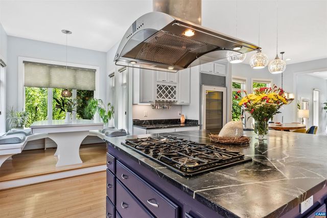 7520 & 7522 GREENWOOD STATION RD, Greenwood, VA 22943