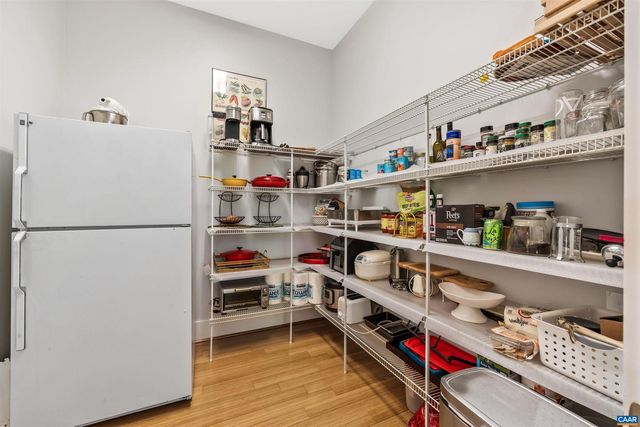 7520 & 7522 GREENWOOD STATION RD, Greenwood, VA 22943