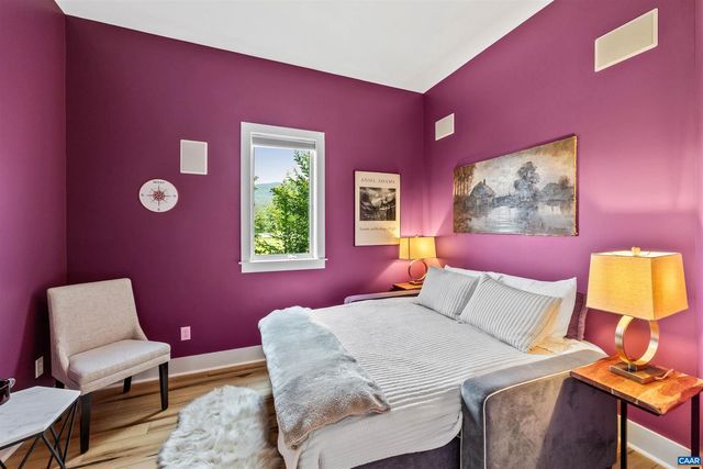 7520 & 7522 GREENWOOD STATION RD, Greenwood, VA 22943