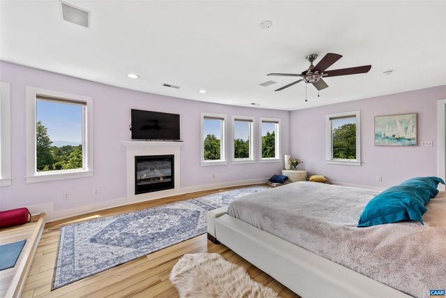 7520 & 7522 GREENWOOD STATION RD, Greenwood, VA 22943