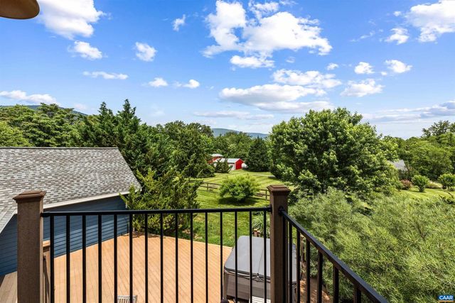 7520 & 7522 GREENWOOD STATION RD, Greenwood, VA 22943