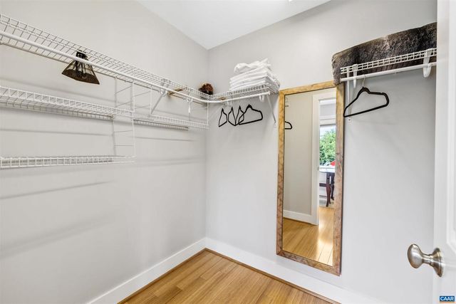 7520 & 7522 GREENWOOD STATION RD, Greenwood, VA 22943