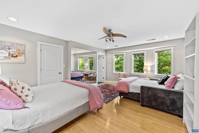 7520 & 7522 GREENWOOD STATION RD, Greenwood, VA 22943