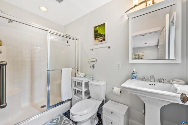 7520 & 7522 GREENWOOD STATION RD, Greenwood, VA 22943