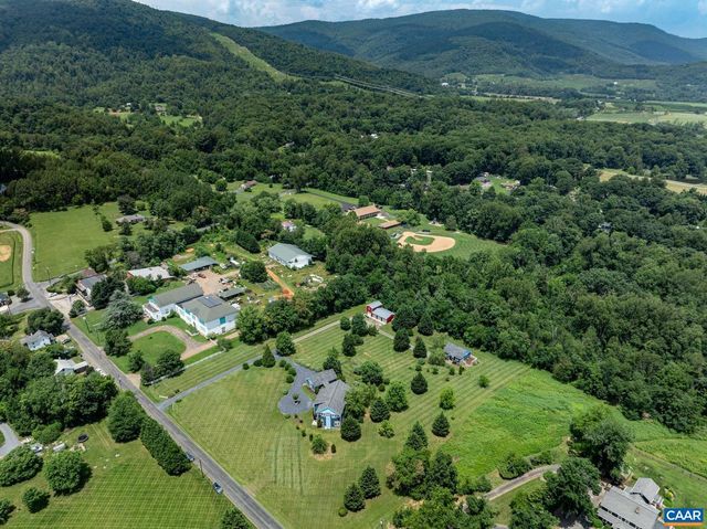 7520 & 7522 GREENWOOD STATION RD, Greenwood, VA 22943