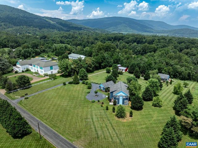 7520 & 7522 GREENWOOD STATION RD, Greenwood, VA 22943