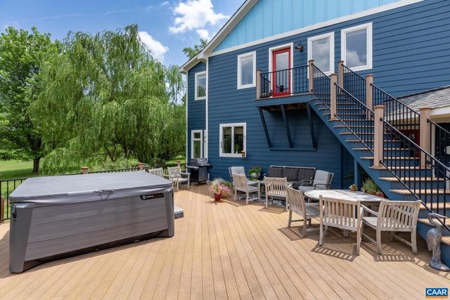 7520 & 7522 GREENWOOD STATION RD, Greenwood, VA 22943