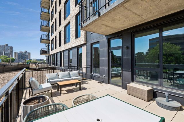 1240 S 2nd Street 203, Minneapolis, MN 55415