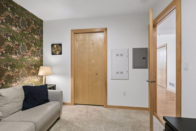 1240 S 2nd Street 203, Minneapolis, MN 55415