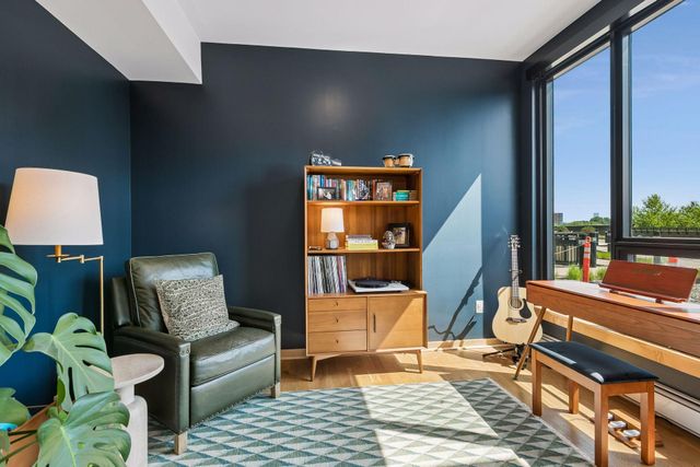 1240 S 2nd Street 203, Minneapolis, MN 55415