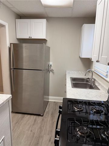 242 Ethel Ave Apt 2, Norfolk, VA 23504