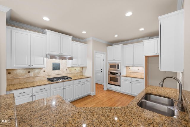1005 Prairie Aster Court, Wake Forest, NC 27587