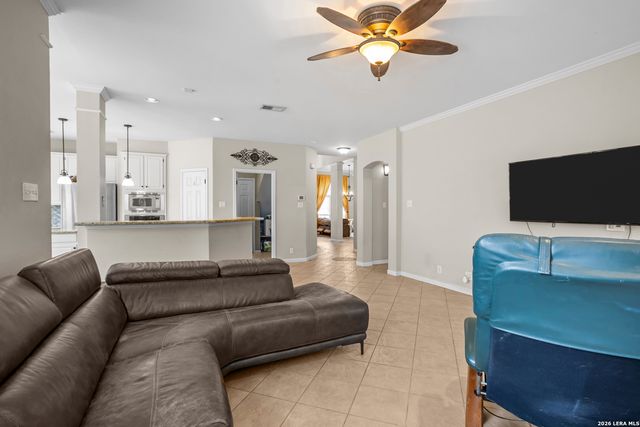 1919 Thicket Trail, San Antonio, TX 78248