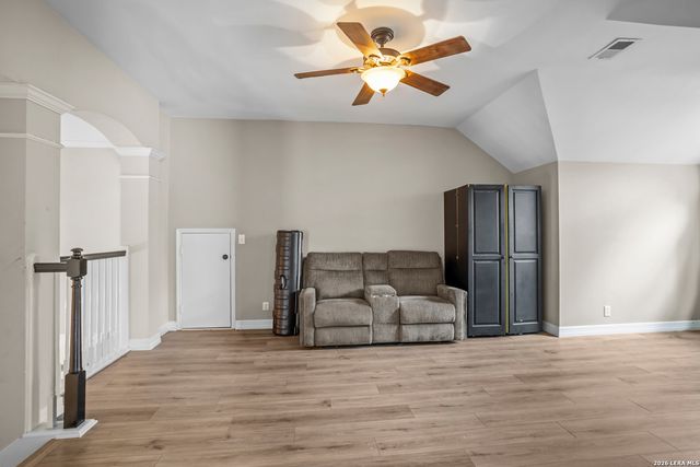 1919 Thicket Trail, San Antonio, TX 78248