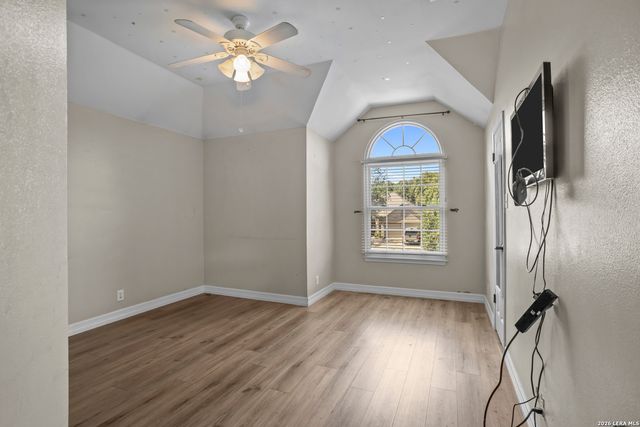 1919 Thicket Trail, San Antonio, TX 78248