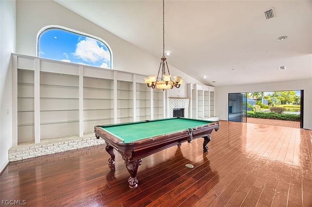 6896 Erin Marie CT, Fort Myers, FL 33919