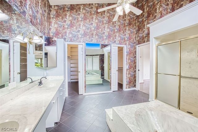 6896 Erin Marie CT, Fort Myers, FL 33919