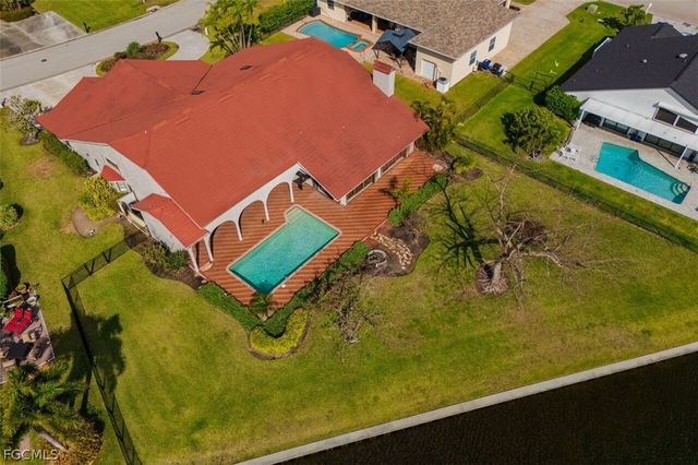 6896 Erin Marie CT, Fort Myers, FL 33919