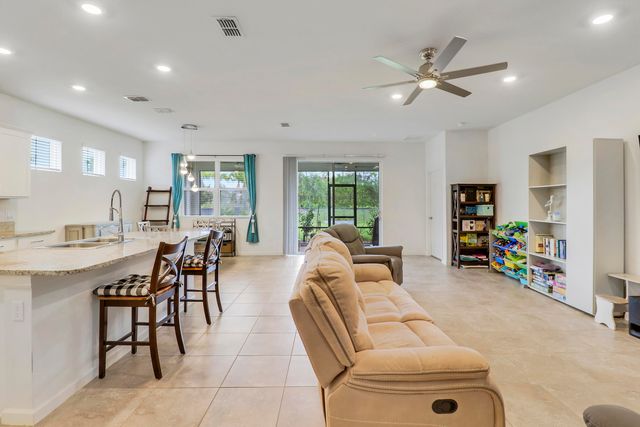 10511 SW Toren Way, Port St. Lucie, Port St Lucie, FL 34987