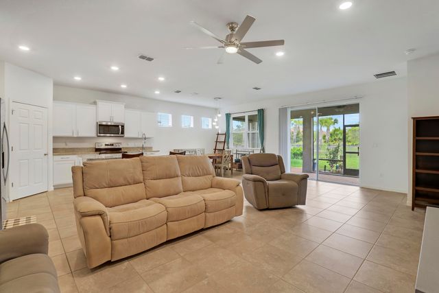 10511 SW Toren Way, Port St. Lucie, Port St Lucie, FL 34987